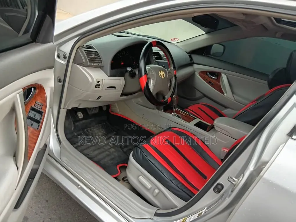 Toyota Camry 2009 Silver