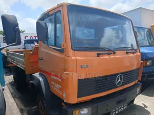 Mercedez Benz Truck Tipper 814