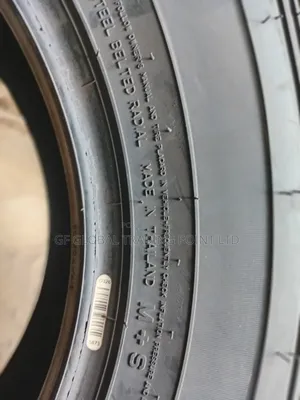 265/65r17 Original Dunlop Tyres Available