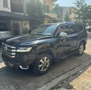 2022 Toyota Land Cruiser