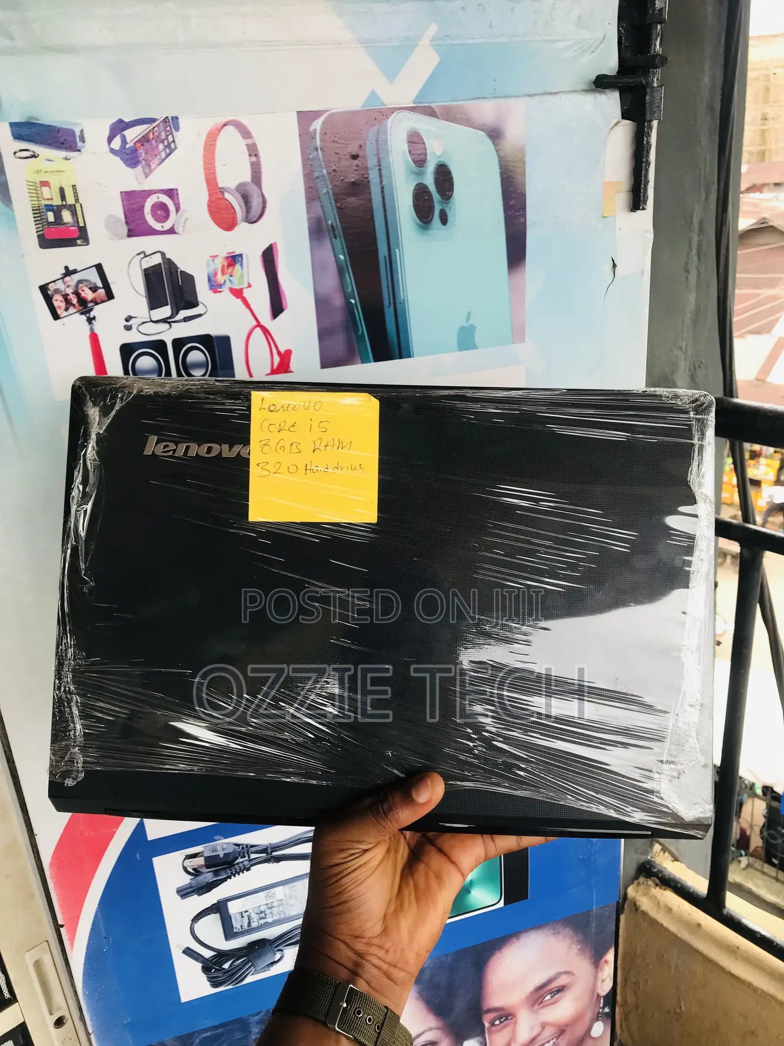 Laptop Lenovo 8GB Intel Core i5 HDD 320GB