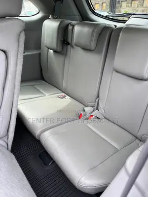 Toyota Highlander XLE 2019 Silver