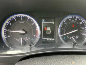 Toyota Highlander XLE 2019 Silver