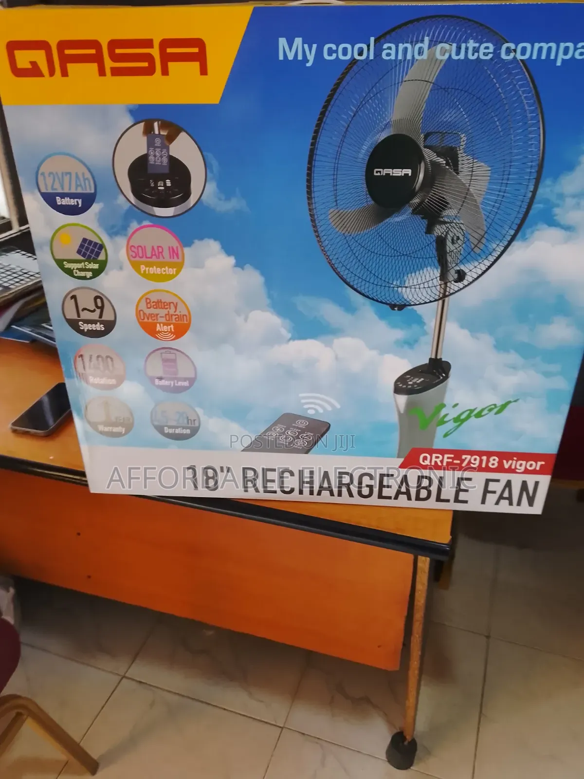Qasa 18inch Rechargeable Led Light Fan
