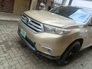 Toyota Highlander 2008 Gold