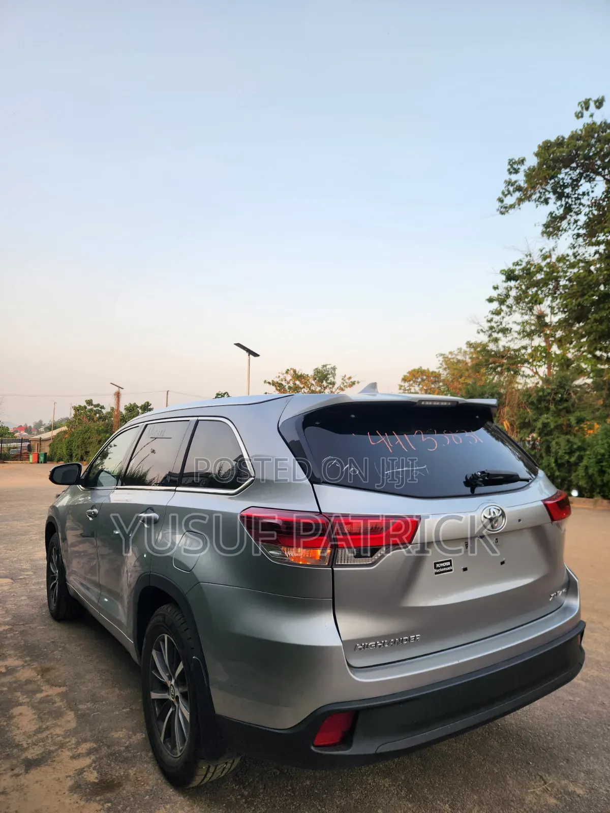 Toyota Highlander 2018 Silver