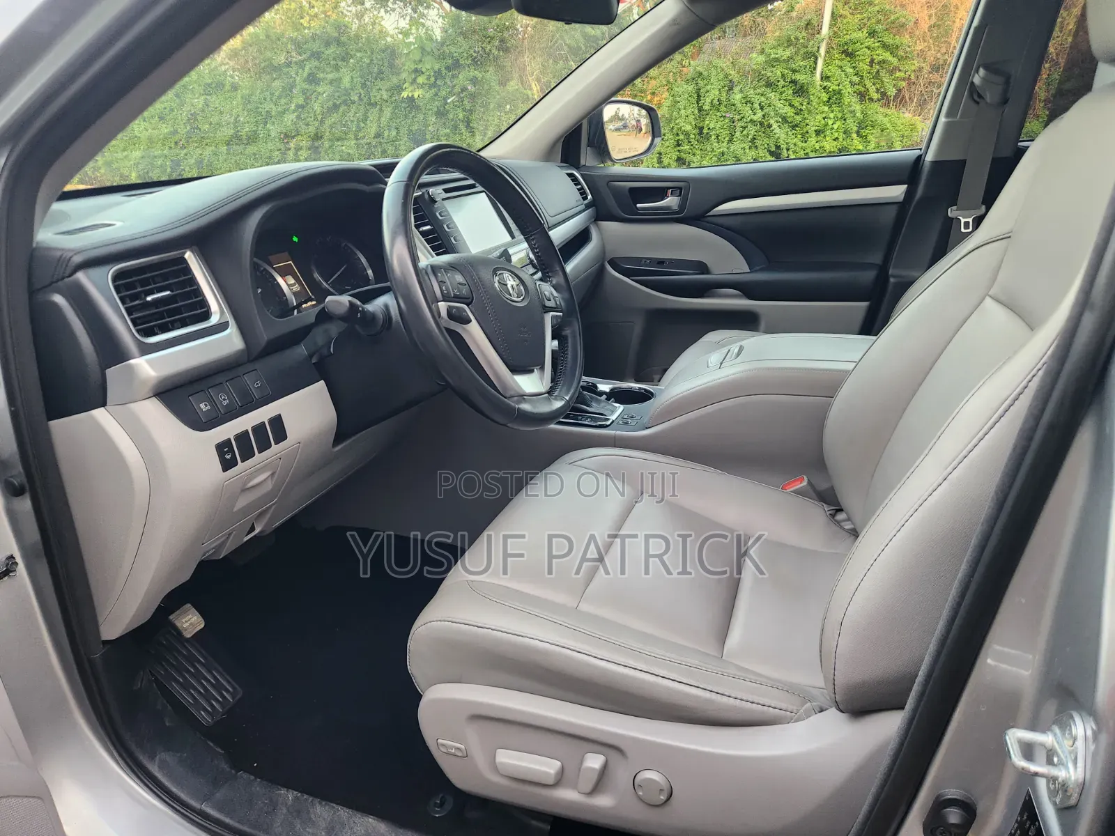 Toyota Highlander 2018 Silver
