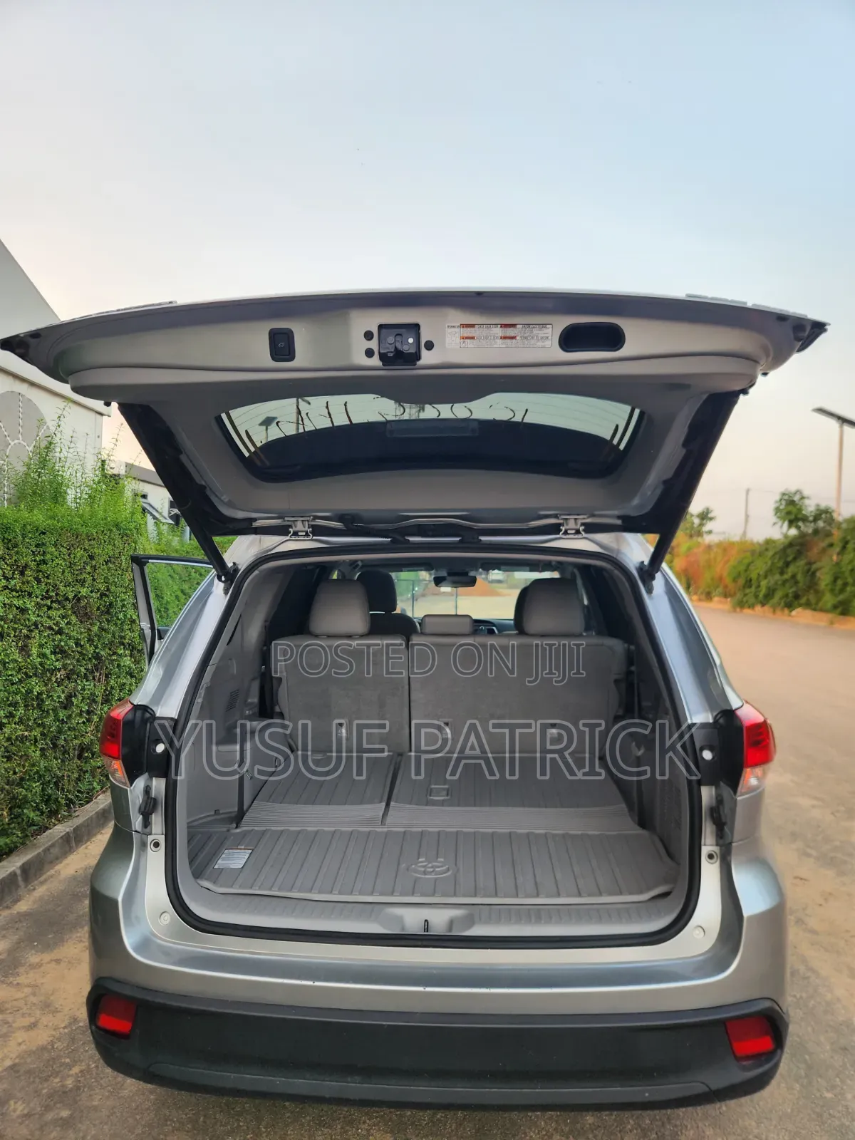 Toyota Highlander 2018 Silver