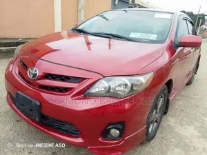 Toyota Corolla L 4dr Sedan (1.8L 4cyl 5M) 2012 Red
