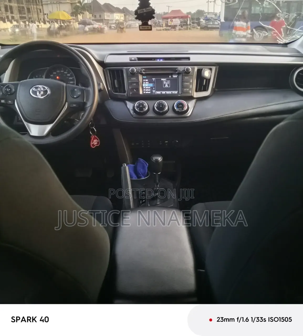 Toyota RAV4 2016 Blue