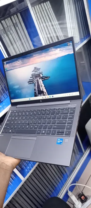 Laptop HP ZBook Firefly G8 16GB Intel Core i5 SSD 256GB