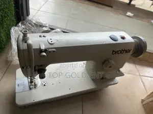 Industrial Straight Sewing Machine (Tokunbo)
