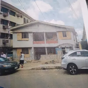 16bdrm House in Excellence Success, Papa Ajao / Mushin for sale