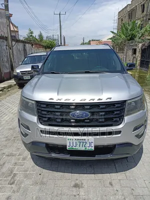 Ford Explorer Sport 4dr SUV AWD (3.5L 6cyl Turbo 6A) 2016 Silver