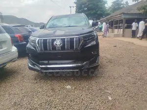 Toyota Land Cruiser Prado 2022 Black