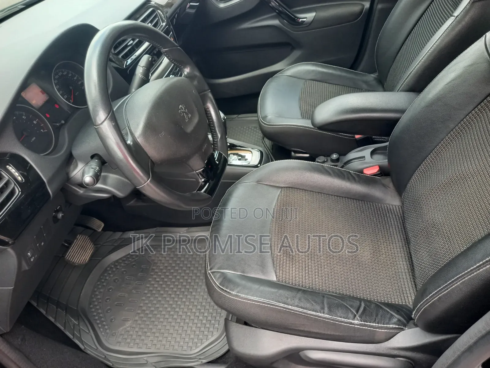 Peugeot 301 2019 Black