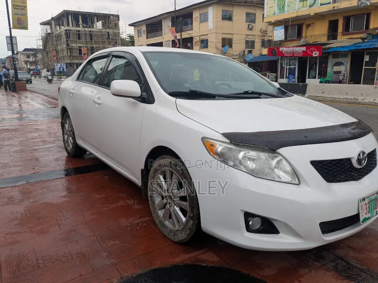 Toyota Corolla 2010 White