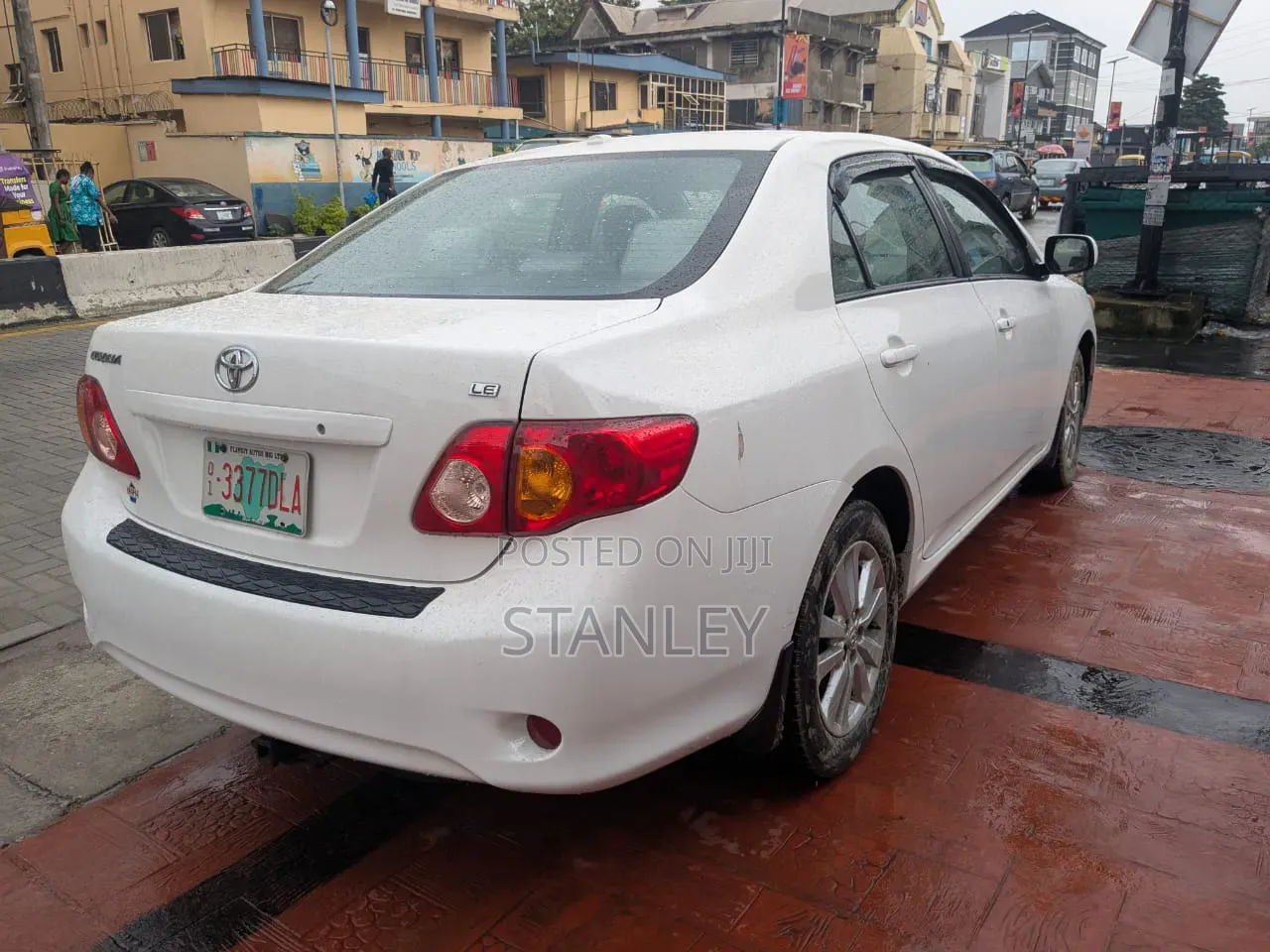 Toyota Corolla 2010 White
