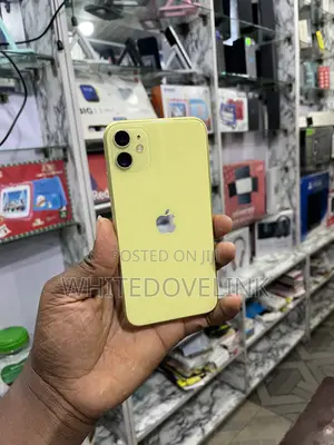 Apple iPhone 11 64 GB Yellow
