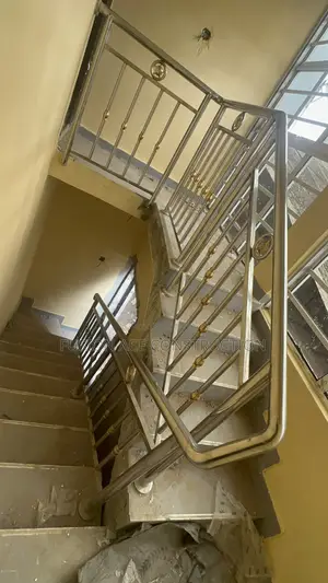 Stainless and Glass Handrail’S