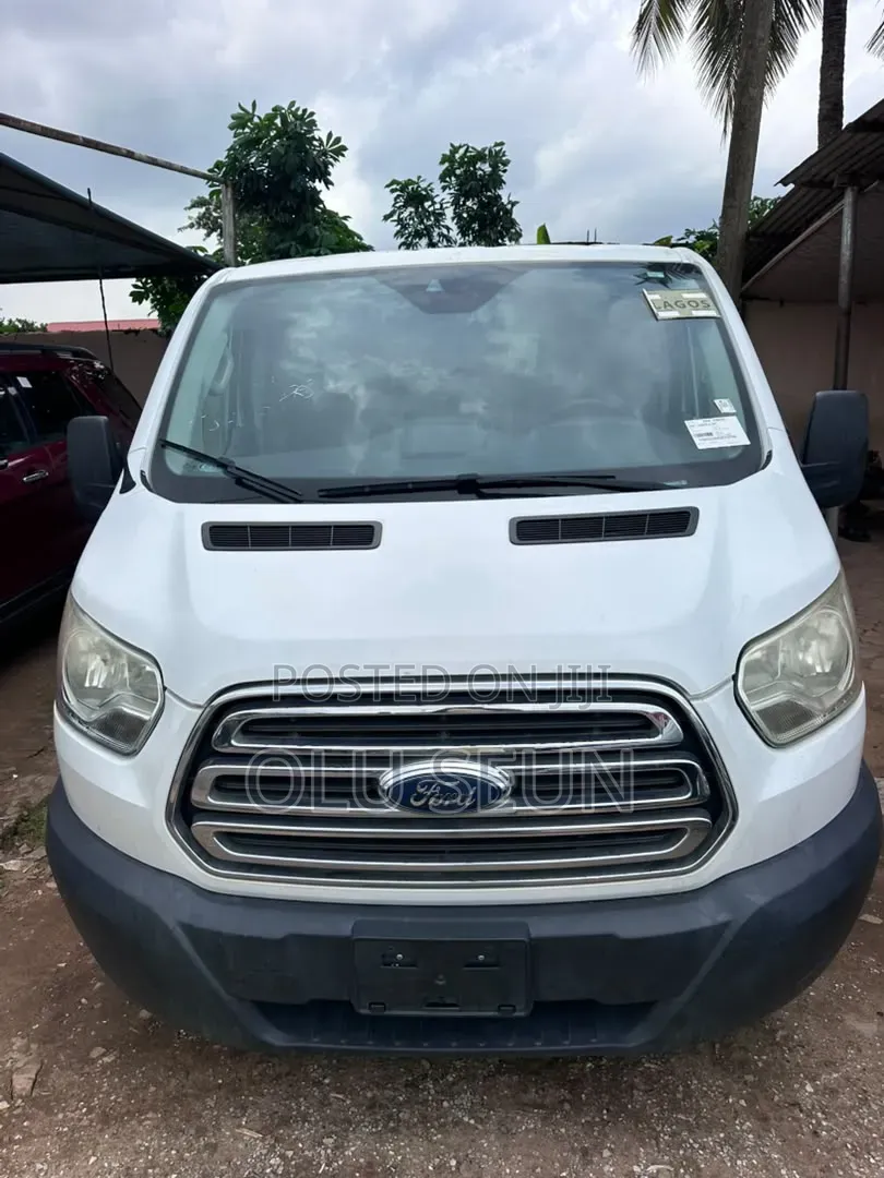 Ford Transit 2017 White