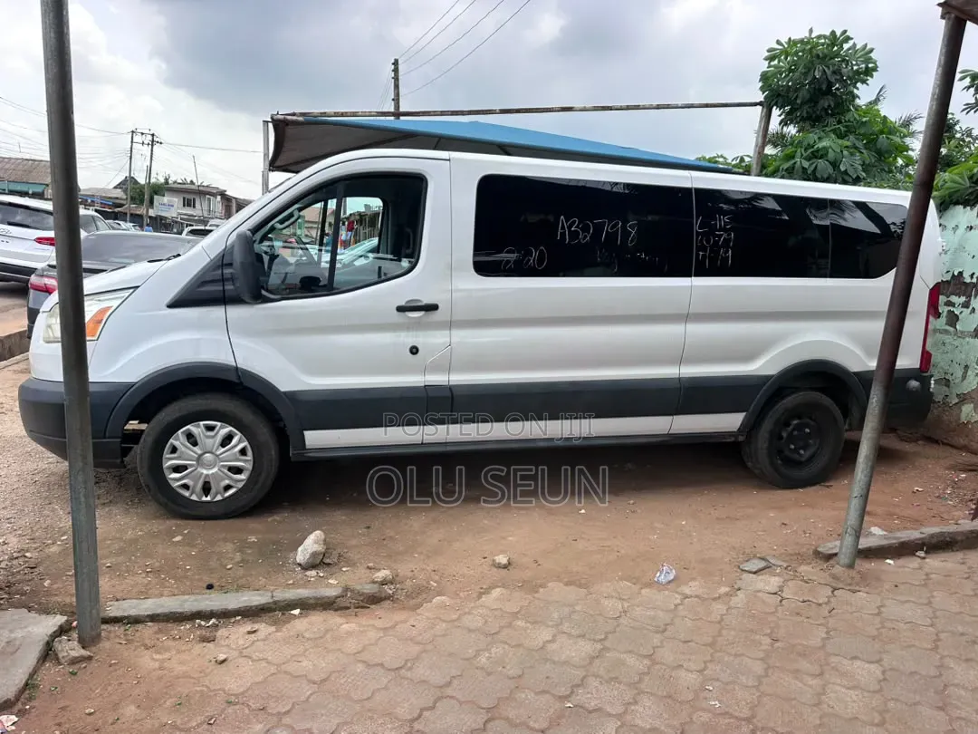 Ford Transit 2017 White
