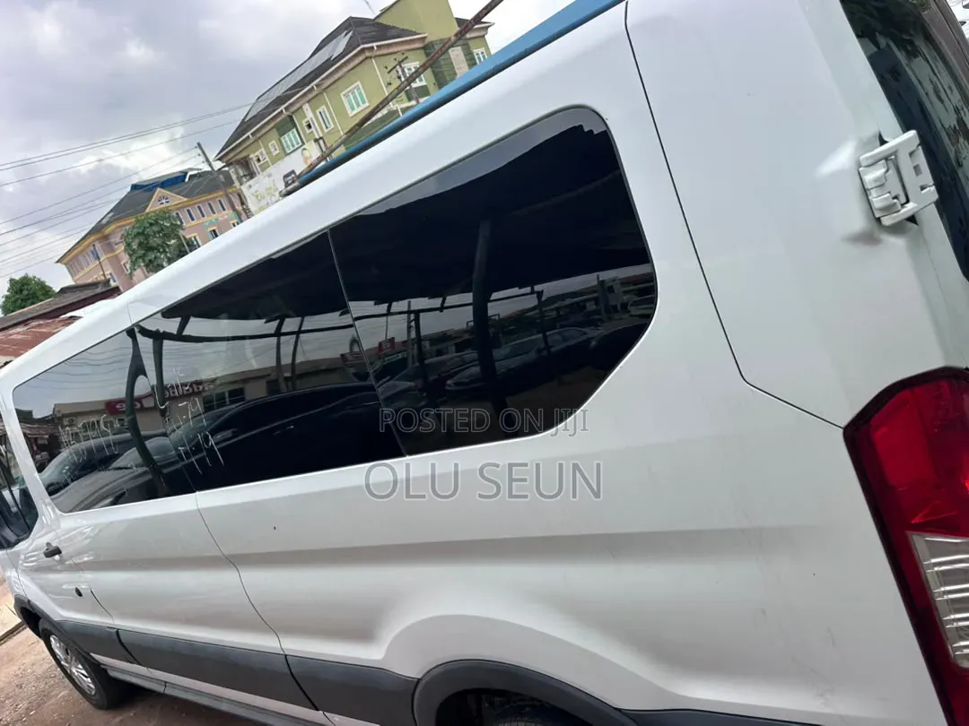 Ford Transit 2017 White