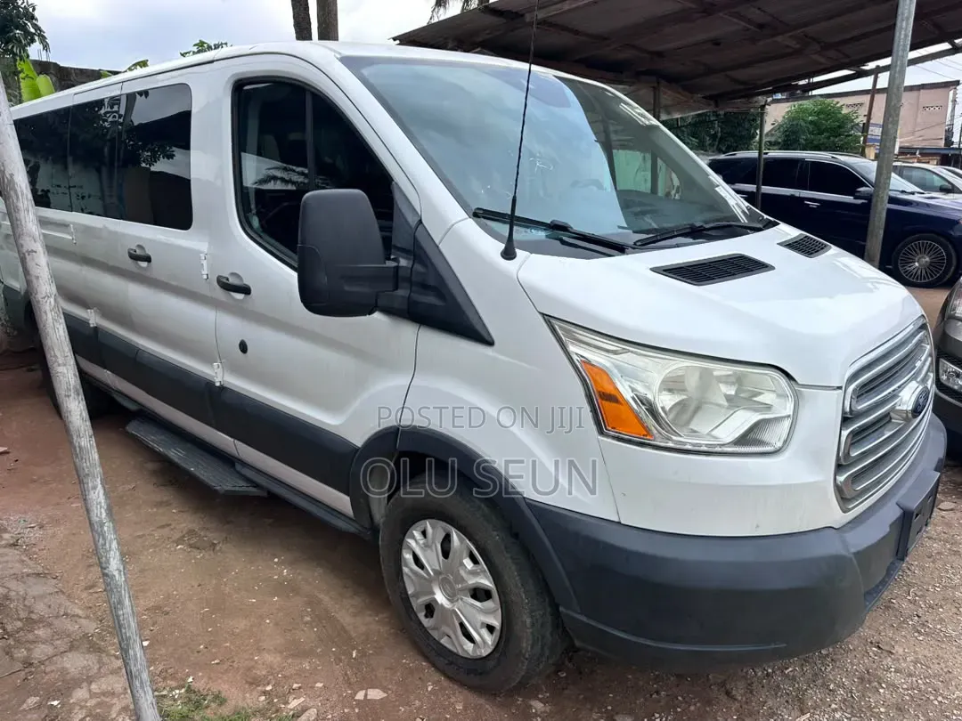 Ford Transit 2017 White