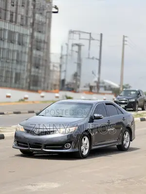Toyota Camry 2012 Gray