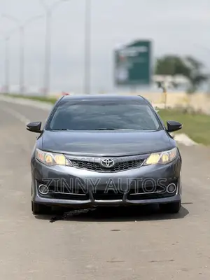 Toyota Camry 2012 Gray