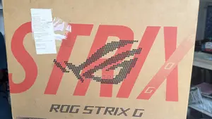 New Laptop Asus ROG Strix G18 32GB Intel Core Ultra 9 SSD 512GB