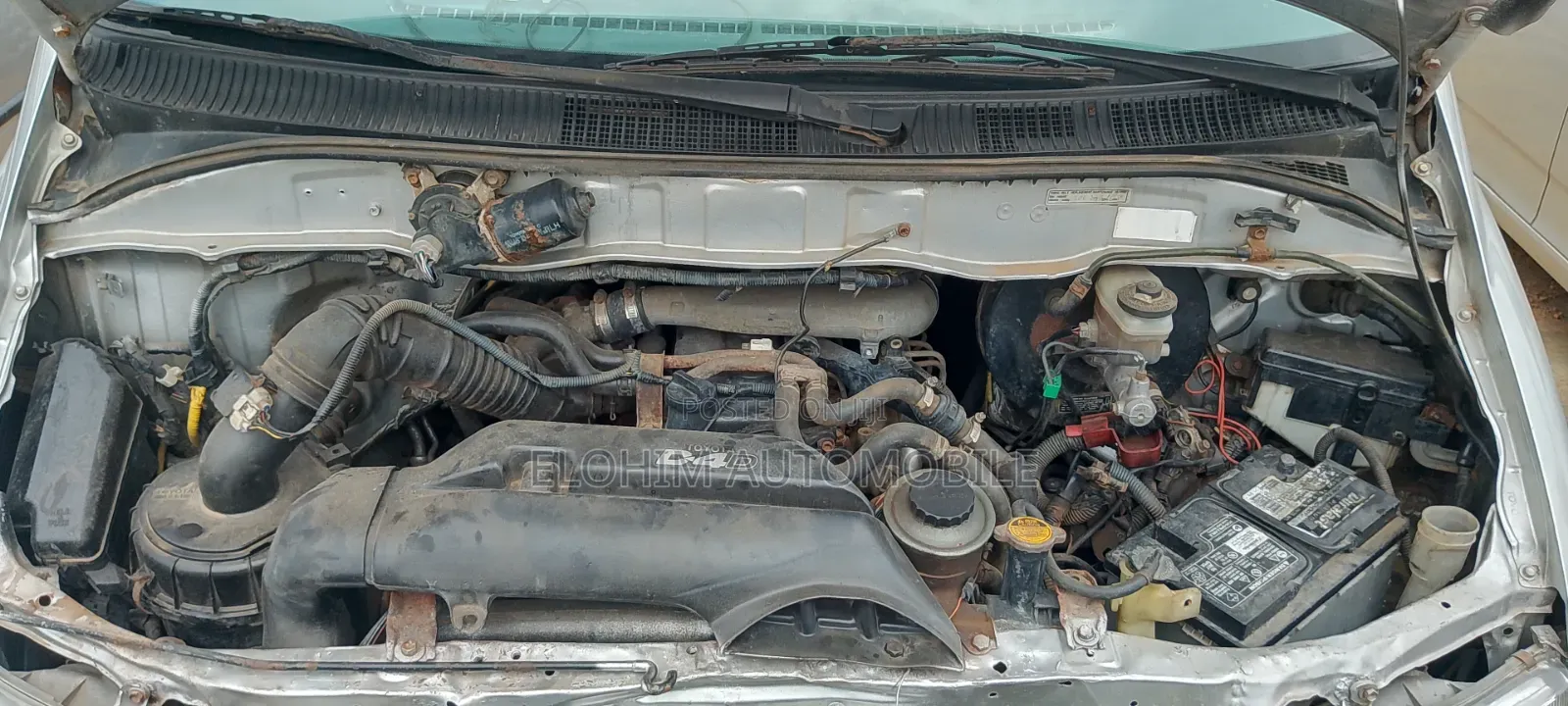 Toyota HiAce 2004 Silver