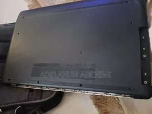 Laptop HP 1.5GB Intel Core i5 SSD 1T