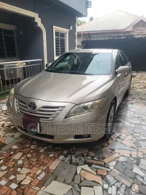 Toyota Camry 2008 Gold