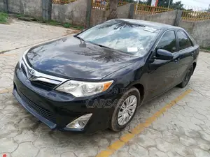 Toyota Camry 2014 Brown