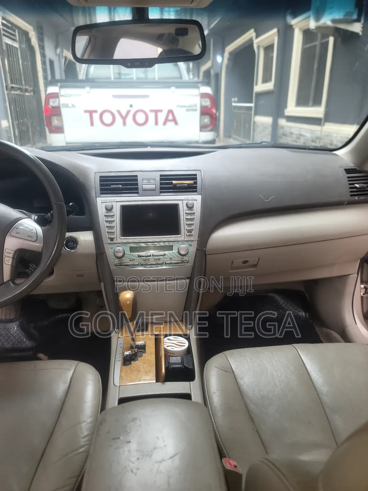 Toyota Camry 2008 Gold