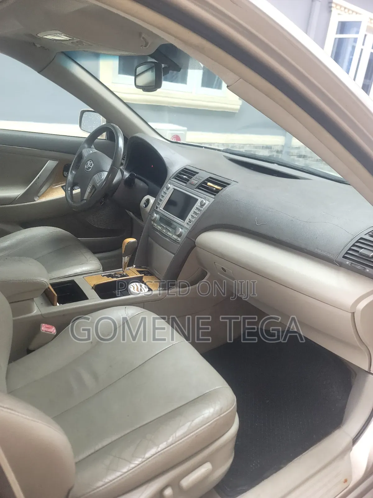 Toyota Camry 2008 Gold