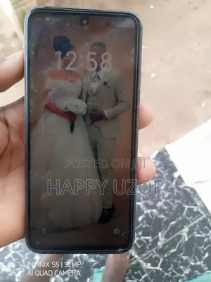 Tecno Spark 30C 128 GB Black