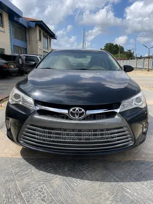 Toyota Camry 2016 Blue