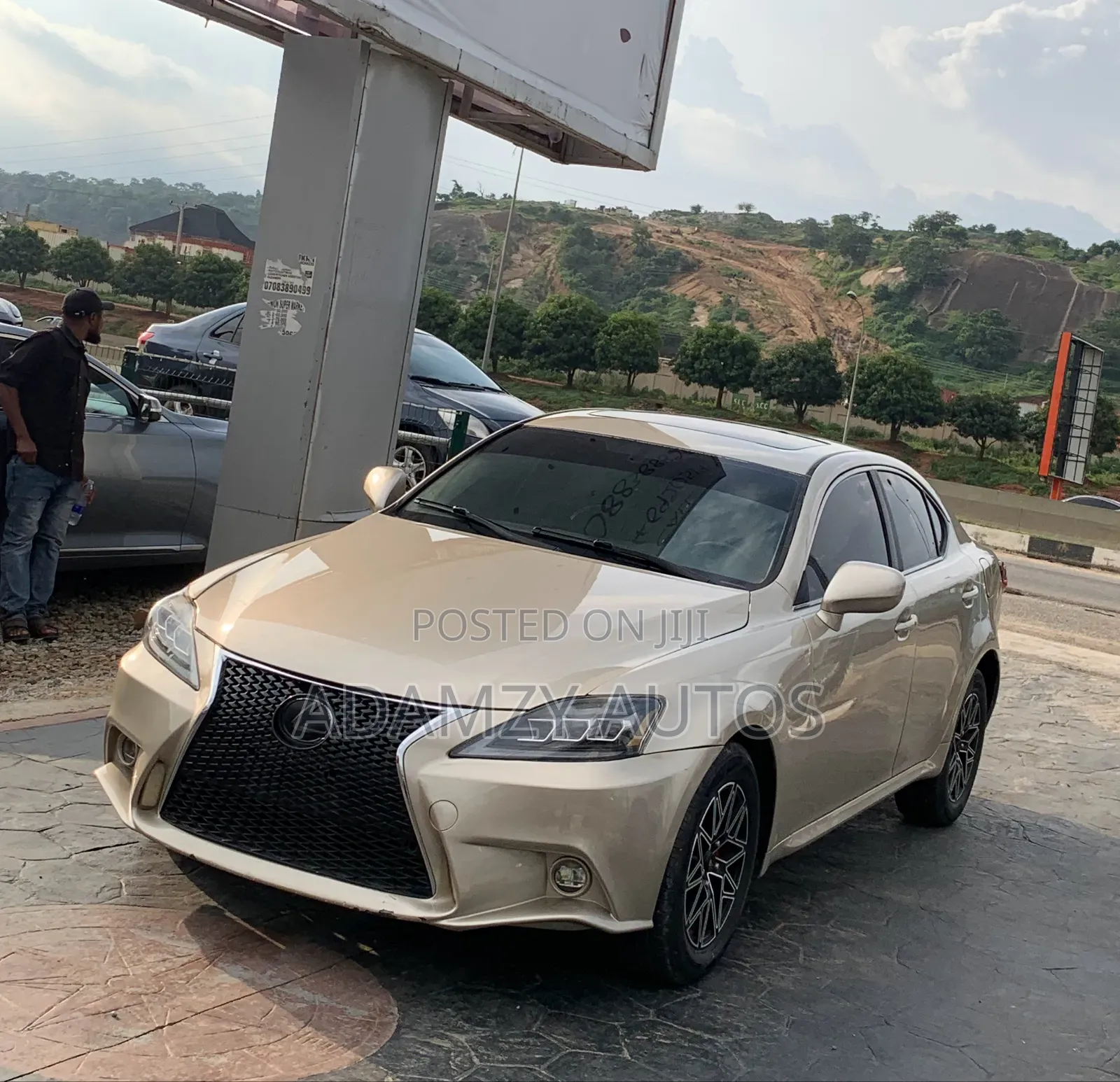 Lexus IS 2007 Gold