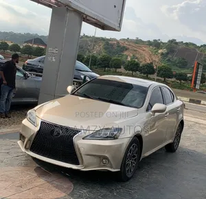 Lexus IS 2007 Gold