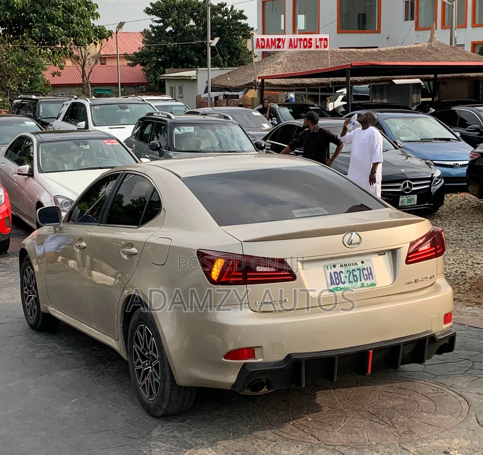 Lexus IS 2007 Gold