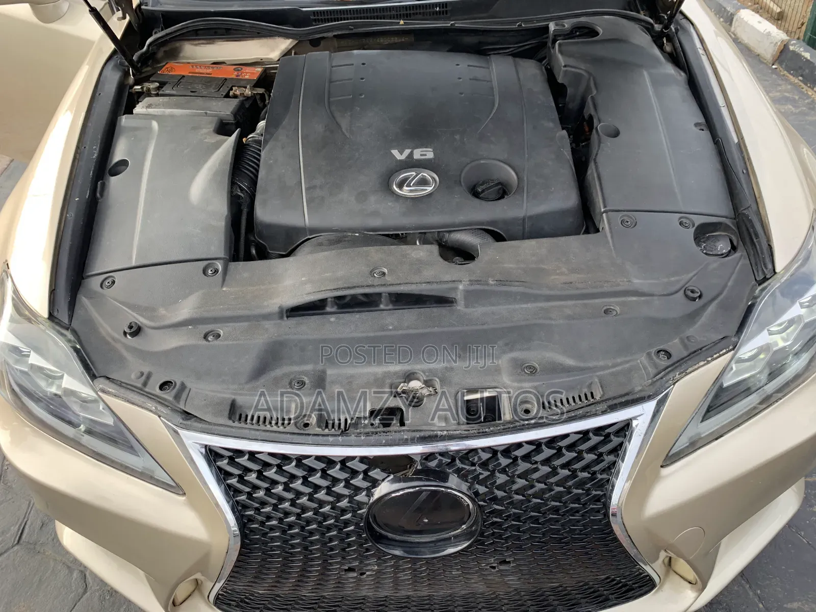 Lexus IS 2007 Gold