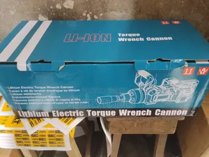 Cordless Toque Wrench Machine