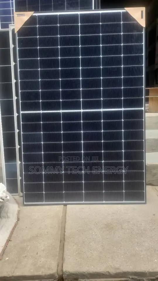 450watts Halfcut Panel Non Biaficial