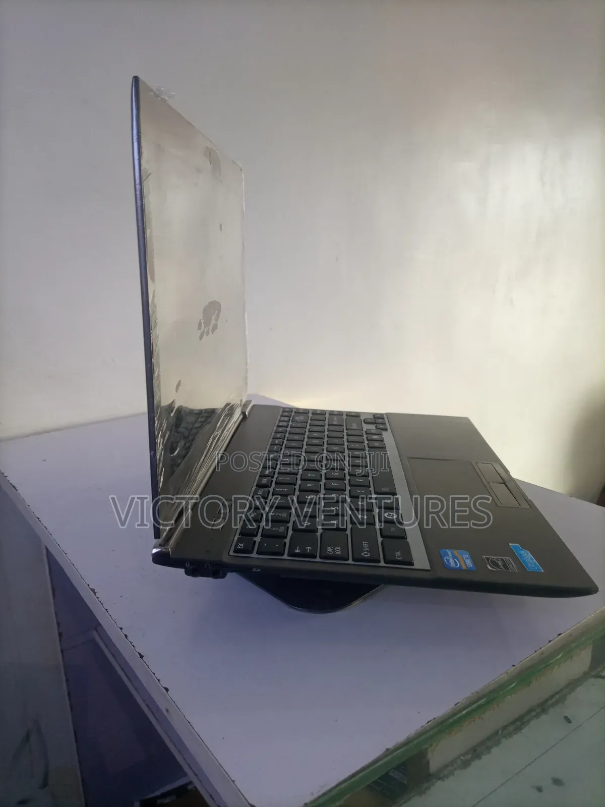 Laptop Toshiba 6GB Intel Core i5 HDD 128GB
