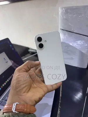 Apple iPhone 16 Plus 128 GB Silver
