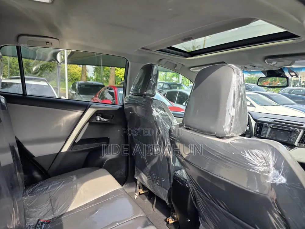 Toyota RAV4 2015 Blue