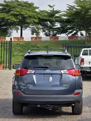 Toyota RAV4 2015 Blue