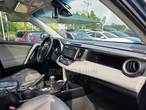 Toyota RAV4 2015 Blue